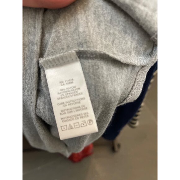 Michael Kors Gray Sleeveless Tee With Chain Necklace Embellishment M - Picture 8 of 9